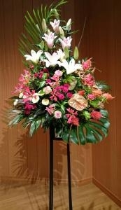 御祝スタンド花｜「オランダヤ」　（長崎県長崎市の花キューピット加盟店 花屋）のブログ